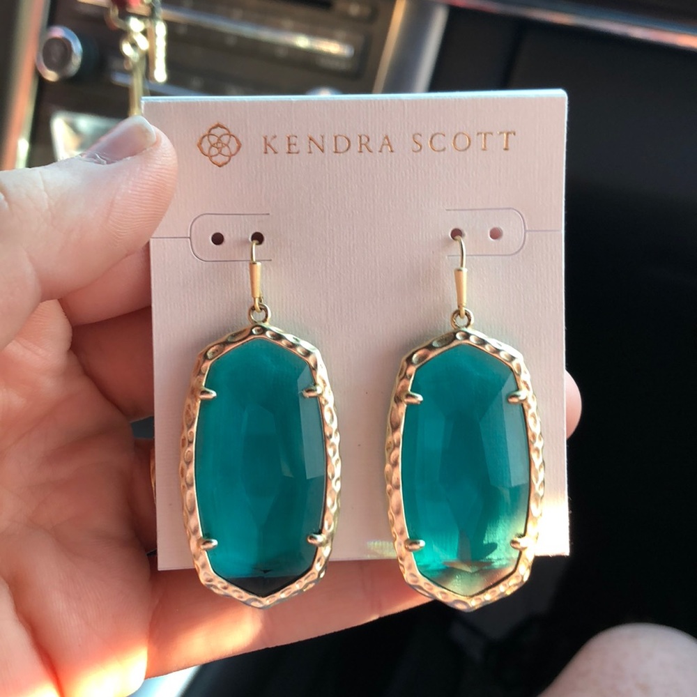 Kendra Scott Ella Drop